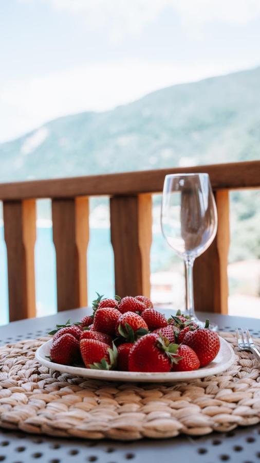 Tellion Suites Agios Nikitas Exterior photo